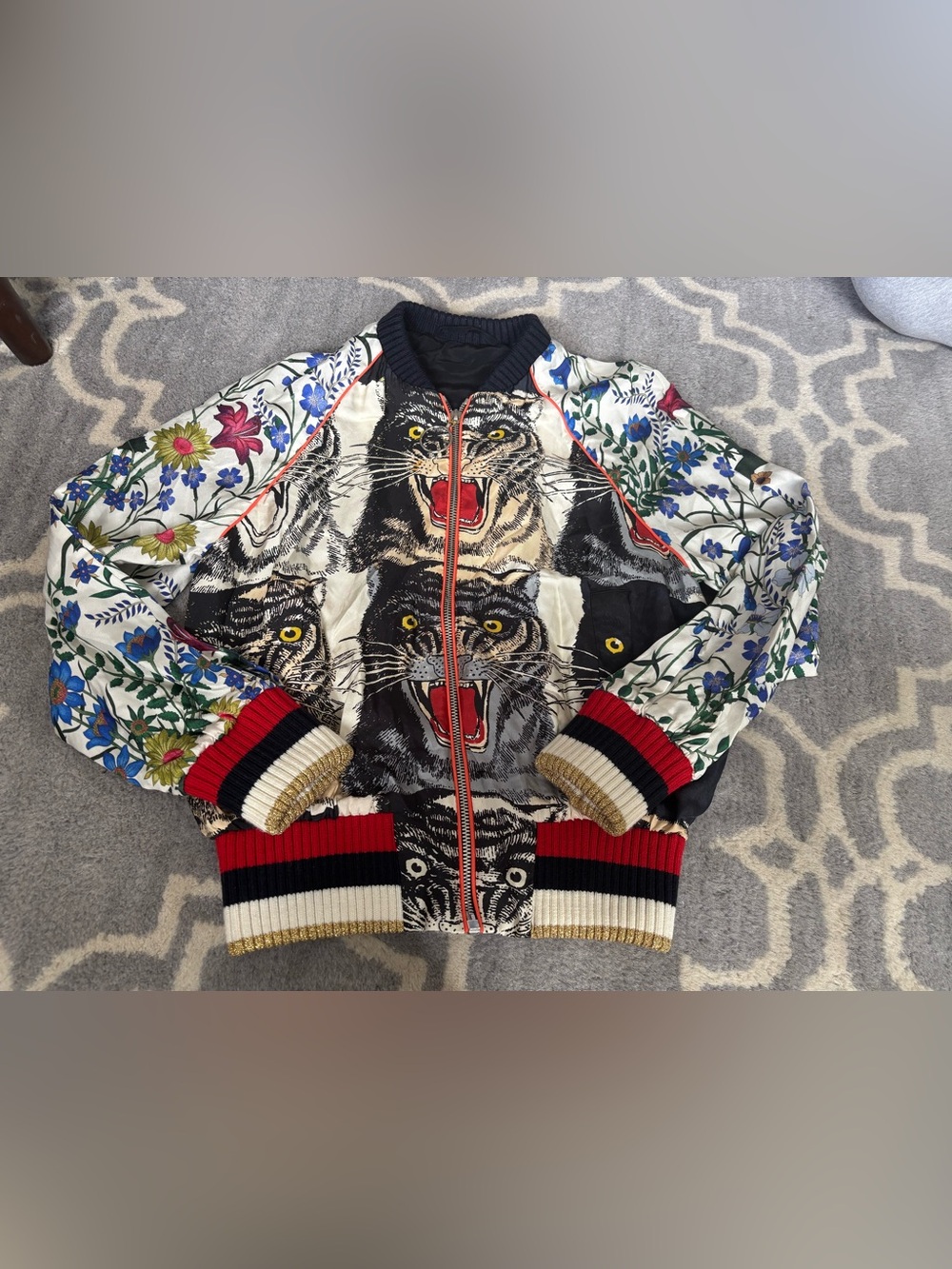 Gucci Like 2017 Silk Cat Bomber Jacket Size 36 - XS